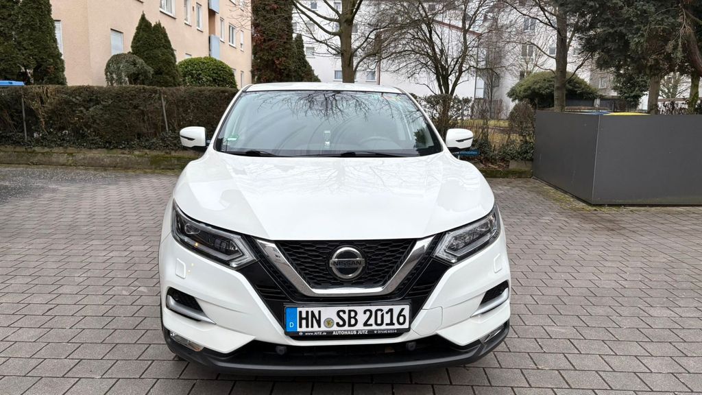 Nissan Qashqai 51.000 km 15.600 &euro; Heilbronn 74072