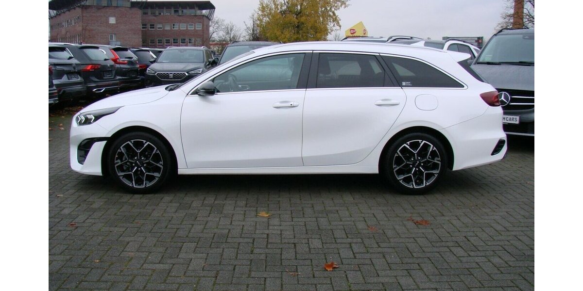Kia Ceed SW 1.5 T-GDi GT Line ACC LED 2.600 km 24.980 &euro; Falkensee 14612