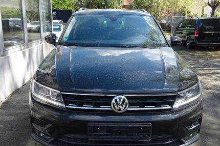 VW Tiguan 128.435 km 15.300 &euro; Frankfurt 60386