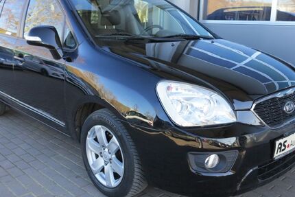 Kia Carens 138.000 km 5.990 € Stuttgart 70329