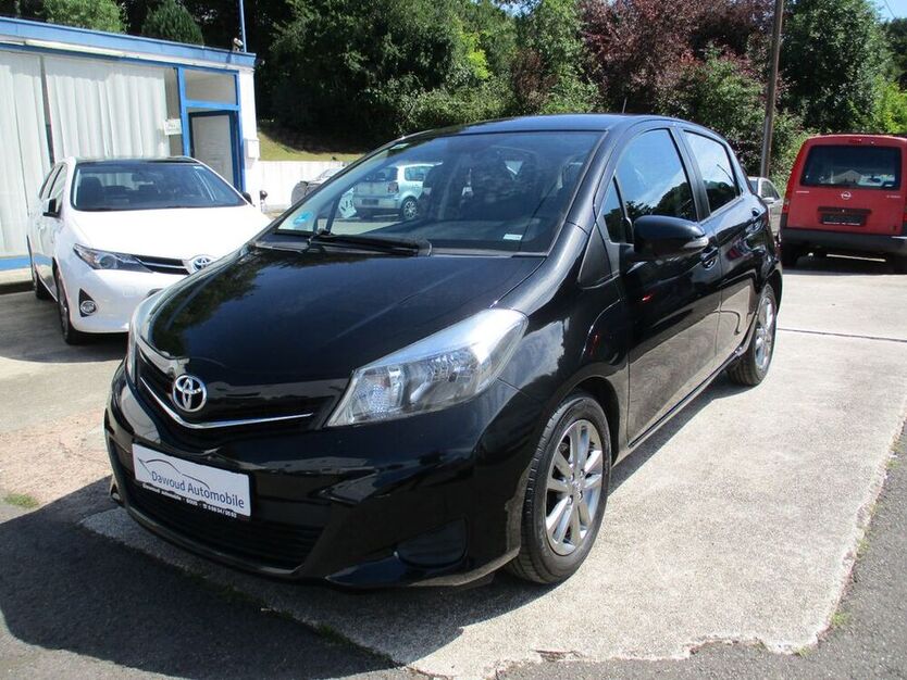 Yaris