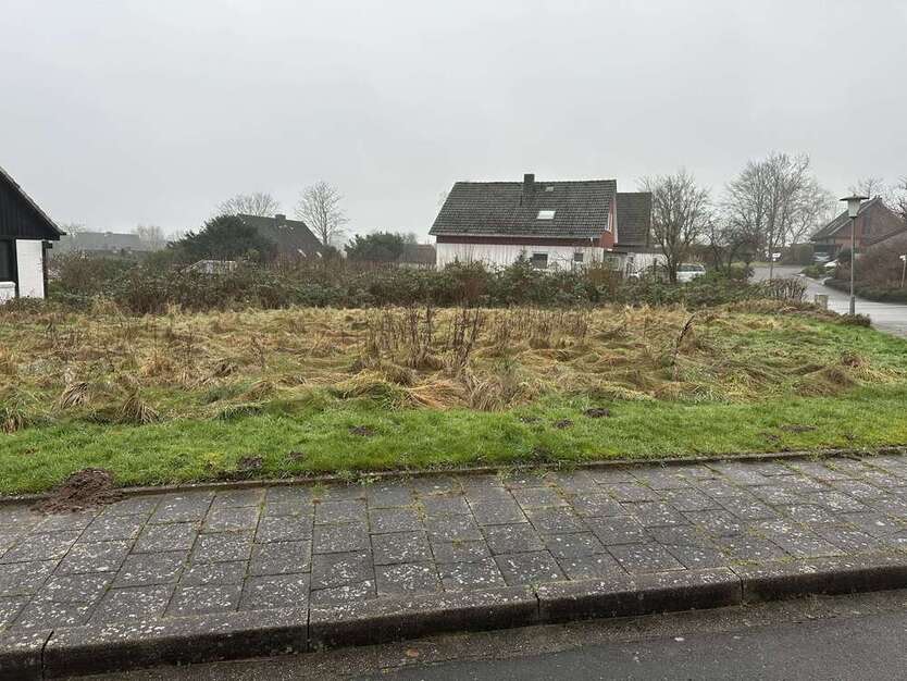 Grundstück zu verkaufen in Boren 164.000 € 595 m²