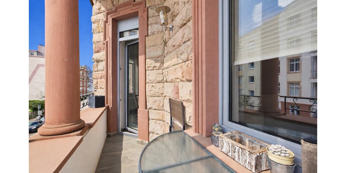 Exklusive 2-Zimmer-Wohnung mit Balkon, moderner Einbauküche und Stellplatz in Hanau - Etagenwohnung Hanau | Angebot:26019443