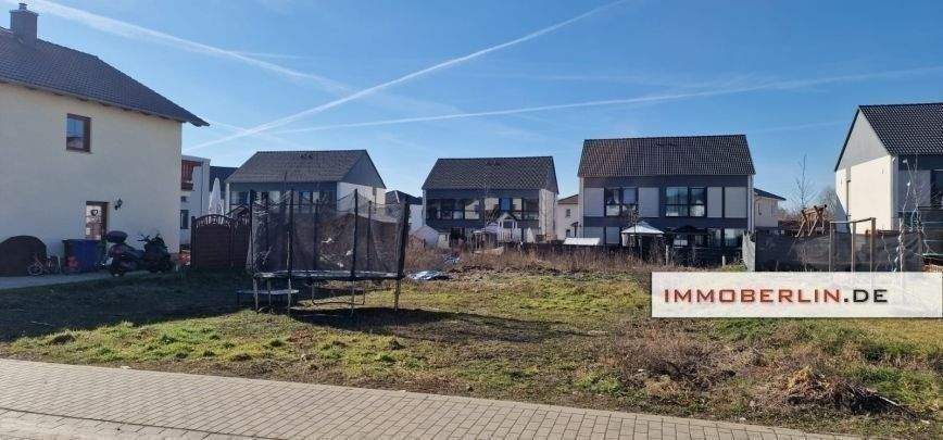 Grundstück Ludwigsfelde Ahrensdorf - 275.000&euro; | Angebot:24333197