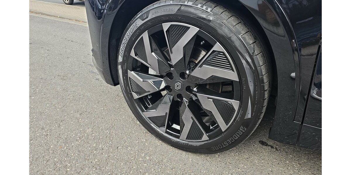 Renault Rafale 200 E- Full Hyb Esp. Alpine 33500.-Netto 24.816 km 39.865 € Schwalbach/Taunus 65824