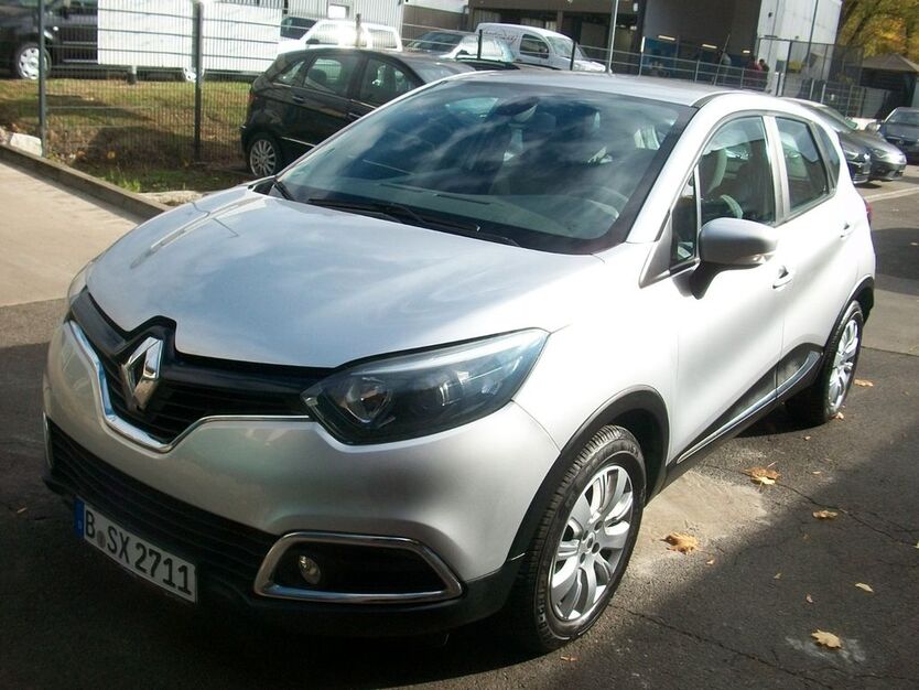 Renault Captur 125.000 km 7.900 € Berlin 12347