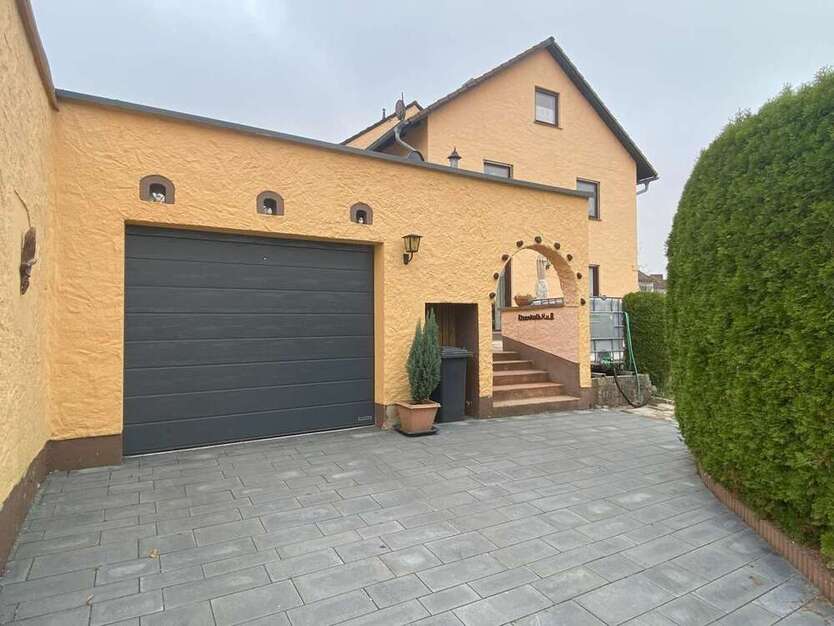 Haus zum Kaufen in Weiden 270.000 € 89 m²