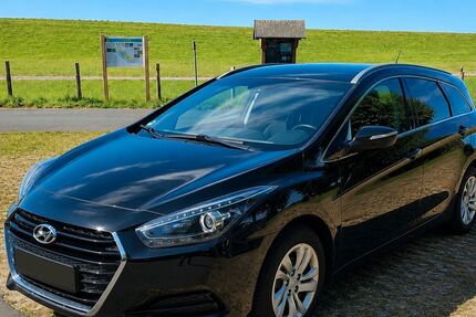 Hyundai i40 112.000 km 8.250 &euro; Hamburg 22559