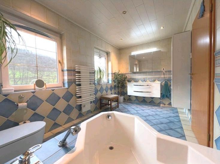 Doppelhaushälfte Neumagen-Dhron Dhron - 10 Zimmer, 308 m&sup2;, 398.000&euro; | Angebot:26940660