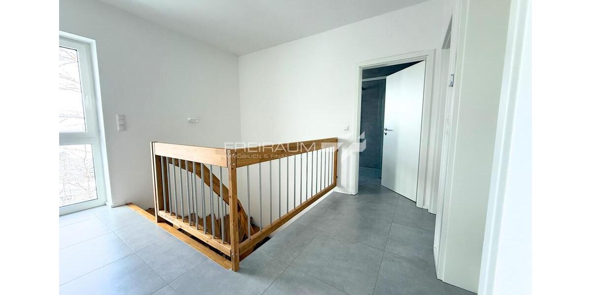 Einfamilienhaus Wilnsdorf - 4 Zimmer, 120 m&sup2;, 1.400&euro; | Angebot:24752062
