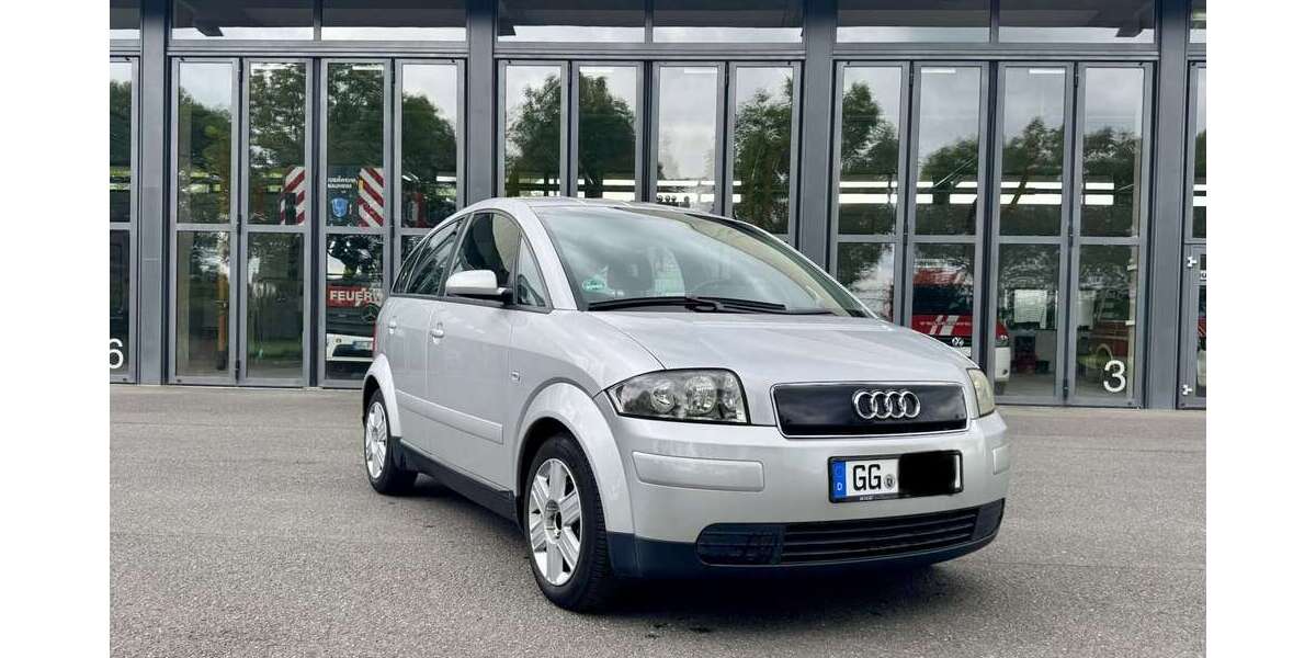 Audi A2 214.000 km 2.490 &euro; Nauheim 64569