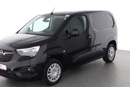 Opel Combo 50.000 km 17.880 € Berlin 12103