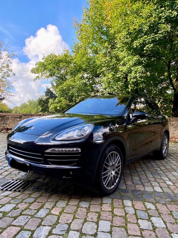 Porsche Cayenne 169.000 km 21.950 € Goldbach 63773