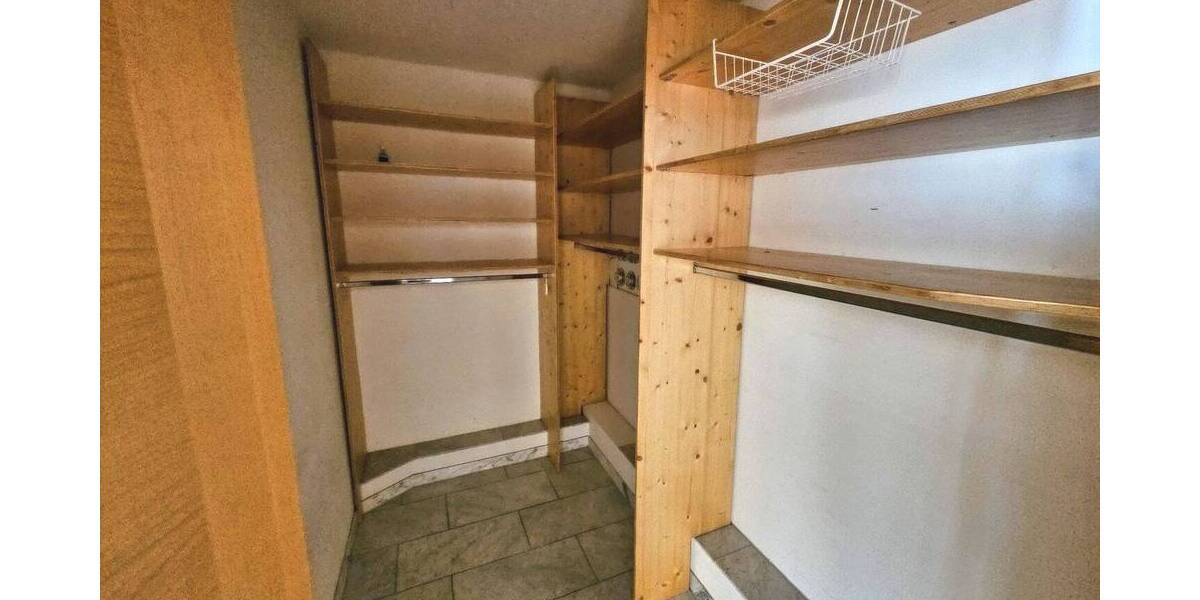 Etagenwohnung Bad Kissingen - 2 Zimmer, 104 m&sup2;, 220.000&euro; | Angebot:26015690