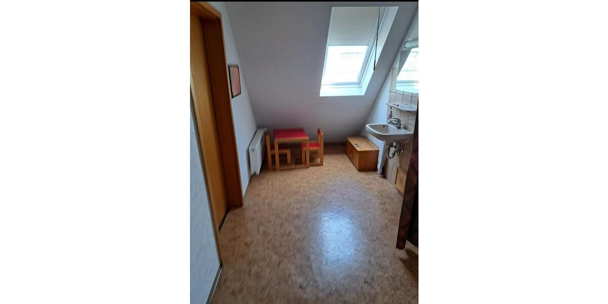 Doppelhaushälfte Mühlacker - 5 Zimmer, 115 m&sup2;, 1.400&euro; | Angebot:26128219