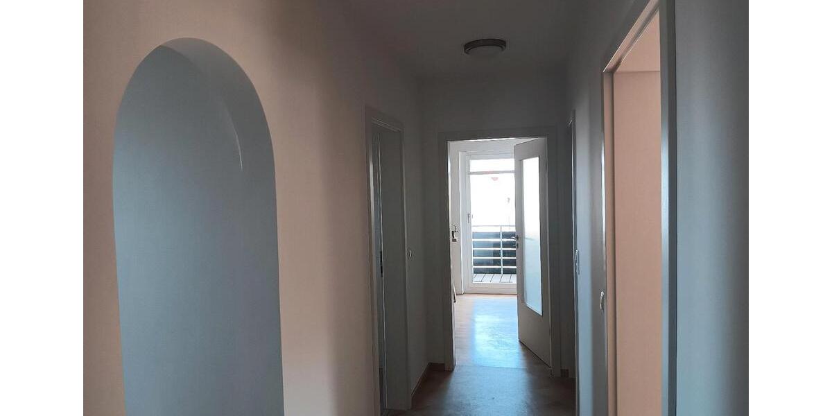 Etagenwohnung Arberg - 3 Zimmer, 102 m&sup2;, 950&euro; | Angebot:25298494