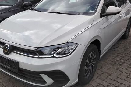VW Polo 71.328 km 13.450 € Bad Segeberg 23795