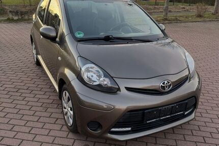 Toyota Aygo (X) 34.001 km 6.190 &euro; Einbeck 37574