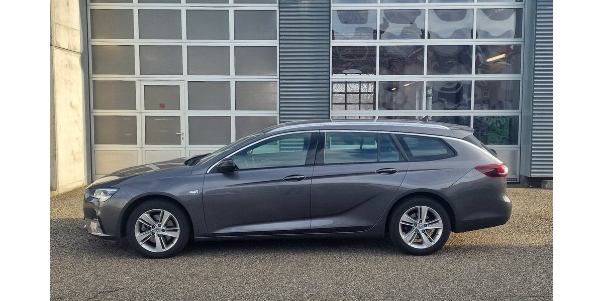 Opel Insignia 1.5 D Elegance Klimautomatik NAVI 130.000 km 14.399 &euro; Landau 76829
