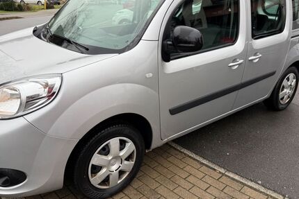 Renault Kangoo 123.650 km 8.100 &euro; Lüdenscheid 58515