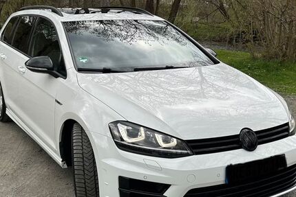 VW Golf 136.000 km 19.900 &euro; Zwiesel 94227