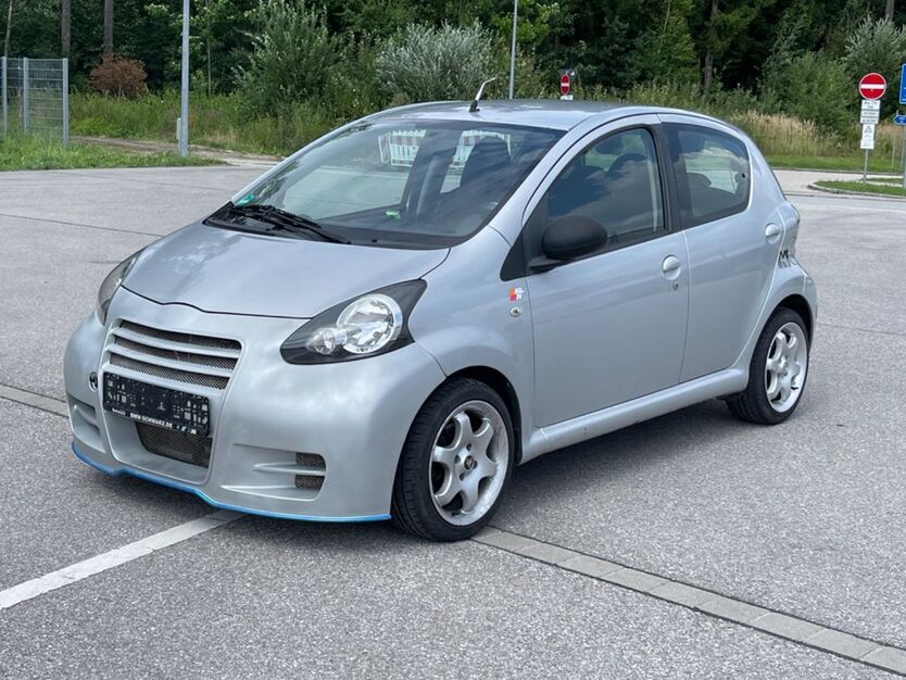 Toyota Aygo (X) 210.000 km 2.400 € Waldkraiburg 84478