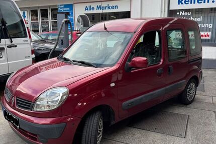 Renault Kangoo 195.500 km 4.200 &euro; Freiburg 79102
