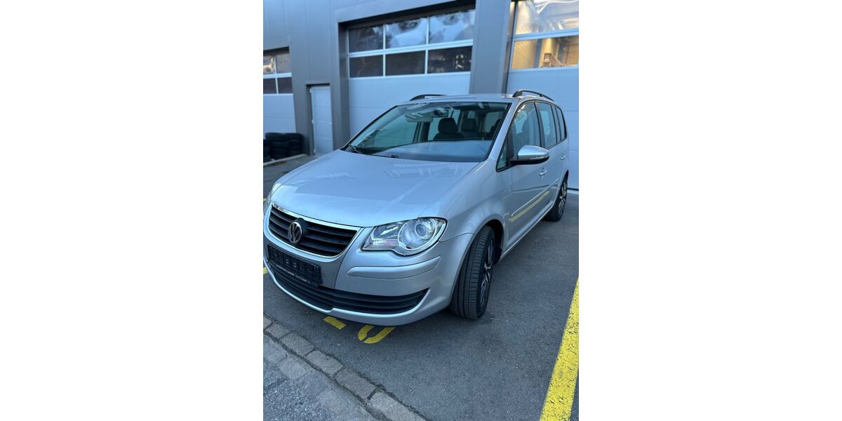 VW Touran 200.000 km 2.500 &euro; Waldshut-Tiengen 79761
