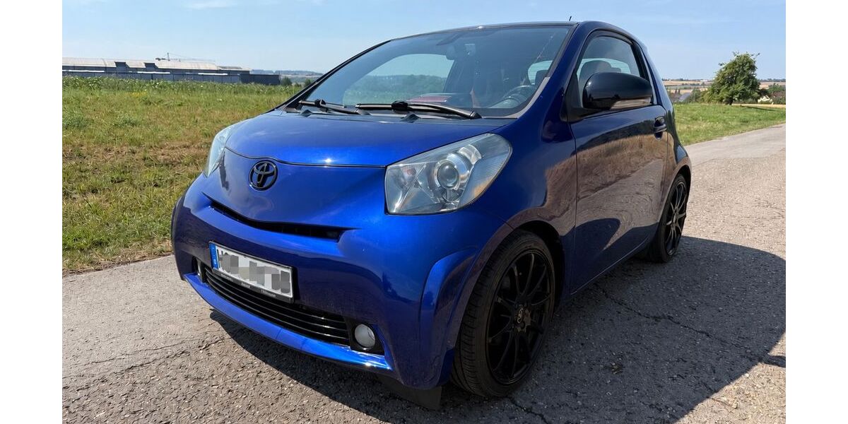 Toyota IQ 148.081 km 3.999 &euro; Herrenberg 71083