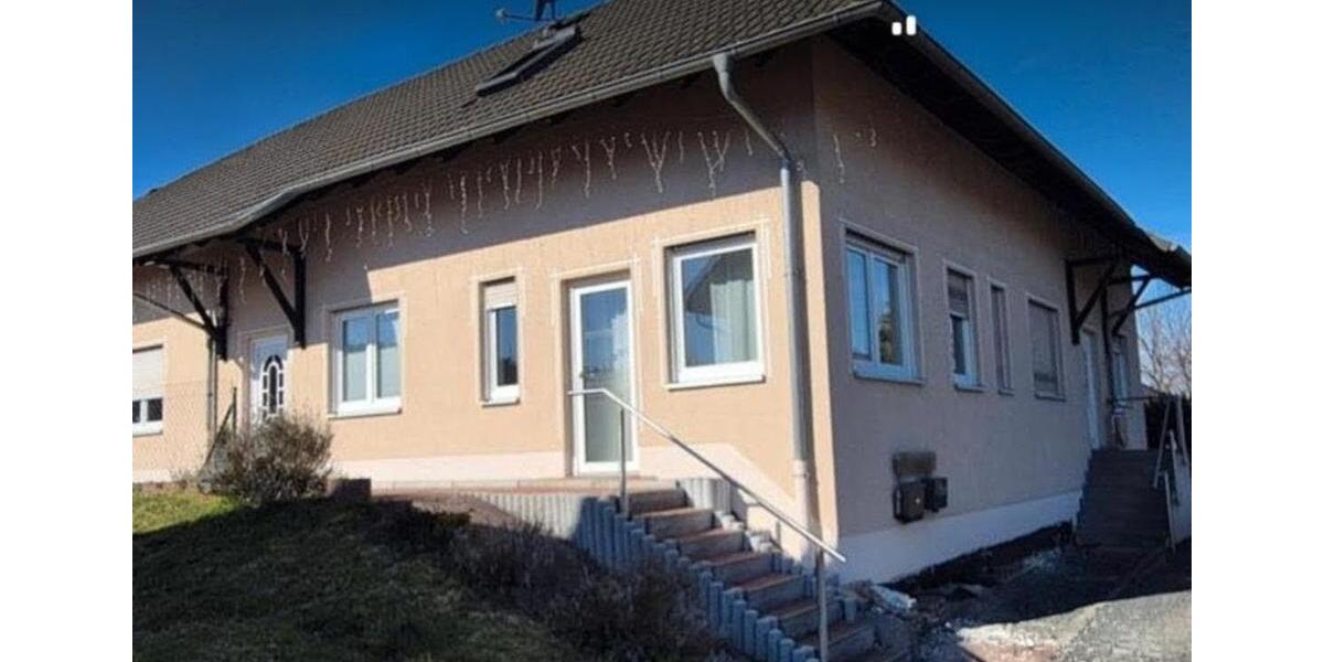Einfamilienhaus Bad Salzungen - 8 Zimmer, 186 m&sup2;, 299.000&euro; | Angebot:25806627