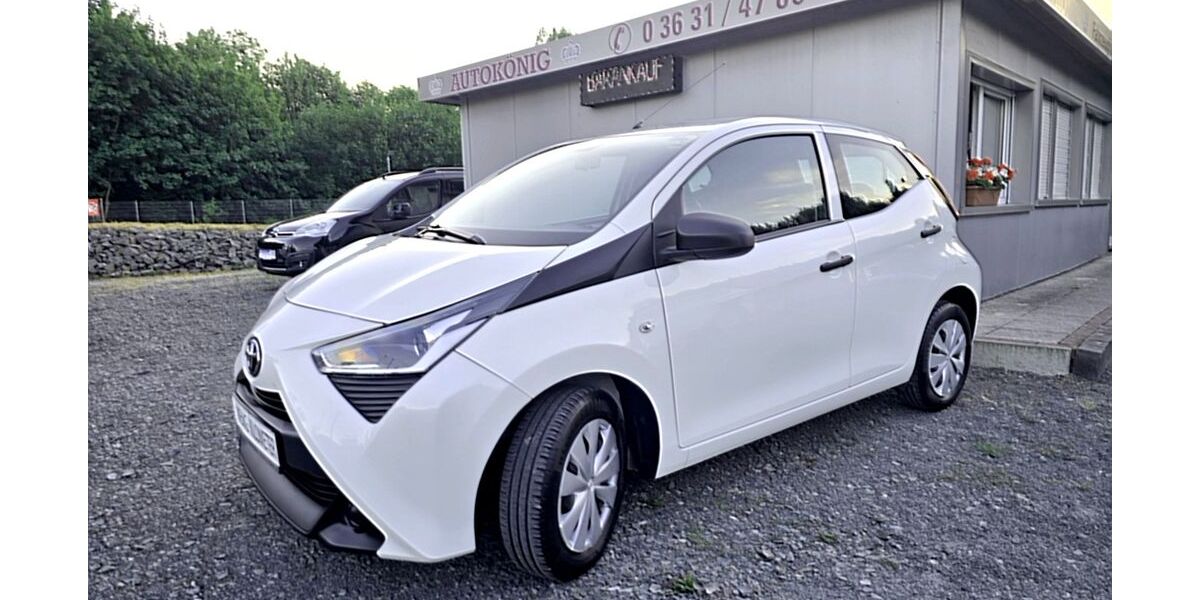 Toyota Aygo (X) 57.587 km 6.990 &euro; Nordhausen 99734