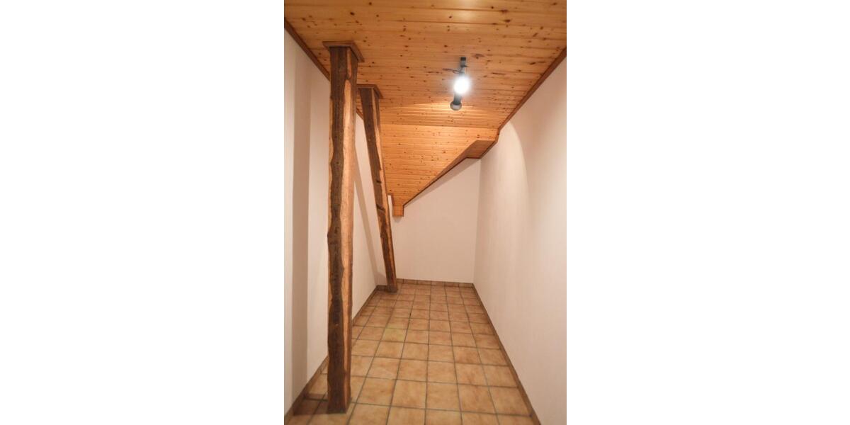 Etagenwohnung Borchen - 4 Zimmer, 97 m&sup2;, 595&euro; | Angebot:25479729