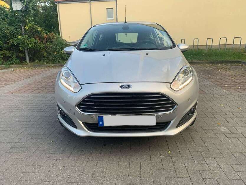 Ford Fiesta 66.500 km 5.999 € Berlin 12357