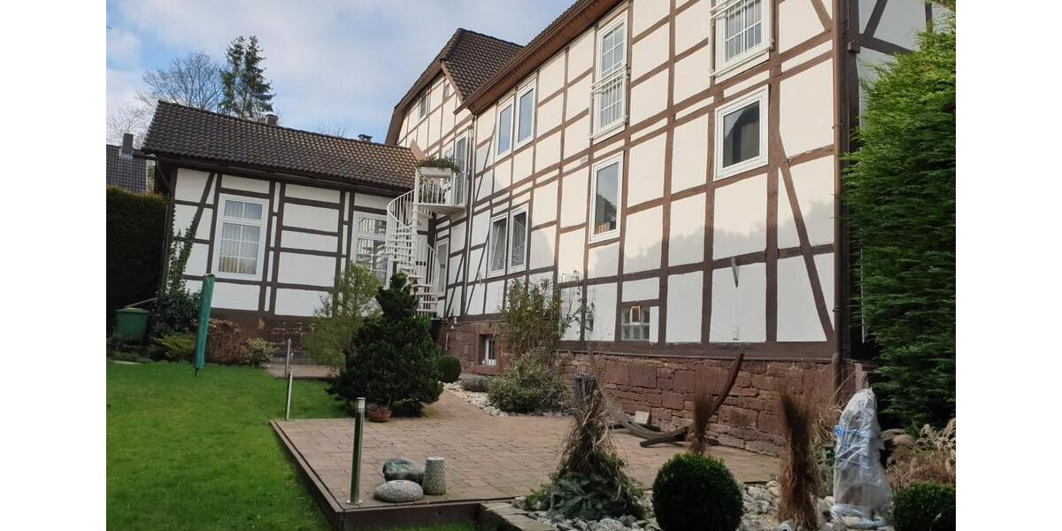 Etagenwohnung Eschershausen - 5 Zimmer, 156 m&sup2;, 230.000&euro; | Angebot:26563329