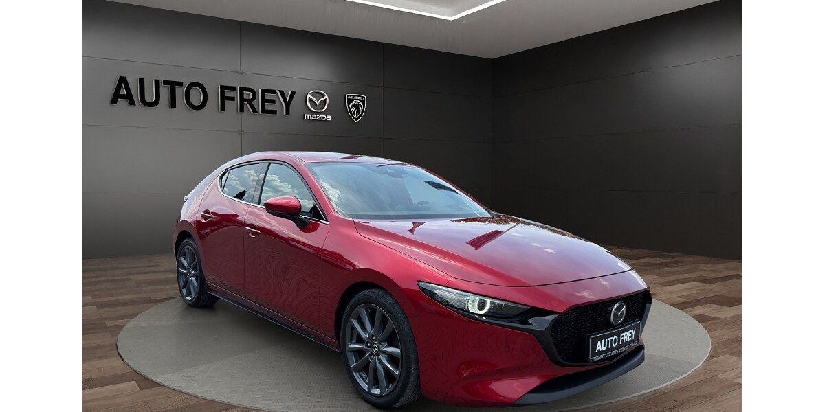 Mazda 3 92.000 km 17.790 &euro; Gersthofen 86368