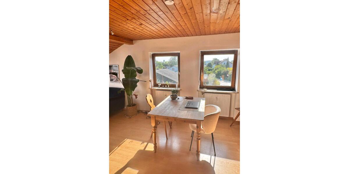 Dachgeschoßwohnung Dorfen - 1 Zimmer, 50 m&sup2;, 600&euro; | Angebot:26399586