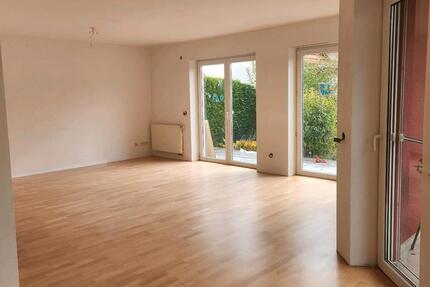 Haus Nördlingen - 5 Zimmer, 154 m&sup2;, 1.690&euro; | Angebot:25977755