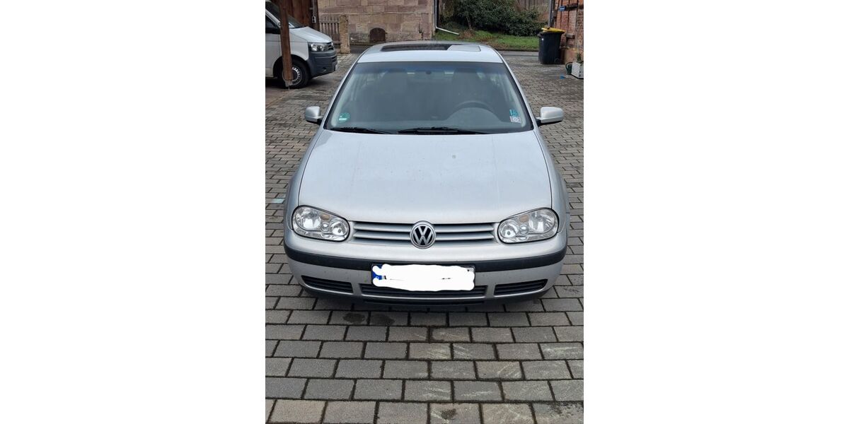 VW Golf 260.000 km 1.200 &euro; Witzenhausen 37214