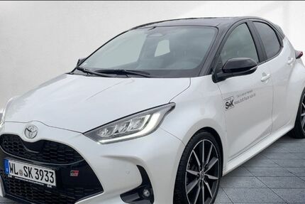 Toyota Yaris 2.650 km 36.750 &euro; Neu Wulmstorf 21629