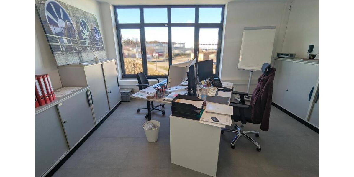 NEUWERTIG & REPRÄSENTATIV, TOP AUSSTATTUNG, DACHTERRASSE & BERGBLICK, KONFERENZSAAL VERFÜGBAR zimmer