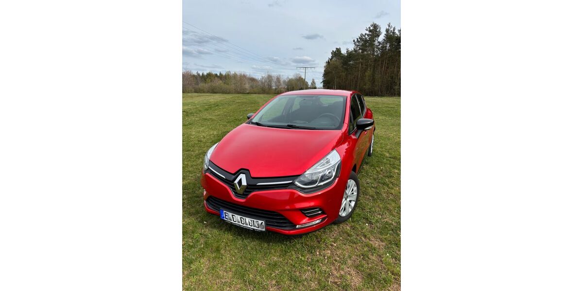 Renault Clio 43.000 km 6.999 &euro; Hellenthal 53940