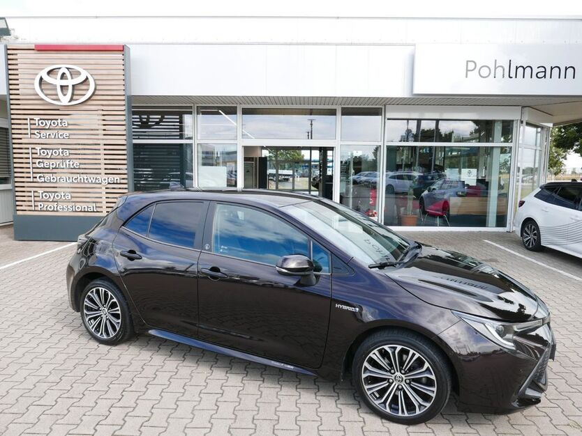 Toyota Corolla 62.900 km 20.930 € Zeithain 01619