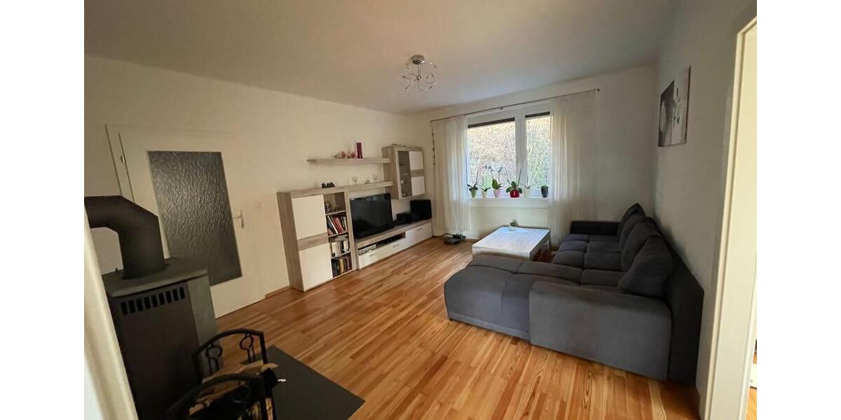 Etagenwohnung Landau an der Isar - 3 Zimmer, 70 m&sup2;, 700&euro; | Angebot:26340107