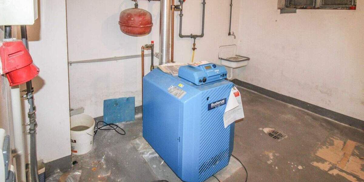 Aufgeteiltes Wohn- und Bürohaus in Sackgassenlage mit Tiefgarage und großem Naturgarten 1 zimmer