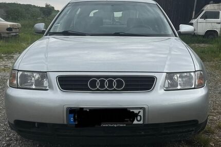 Audi A3 189.400 km 1.600 &euro; Frensdorf 96158