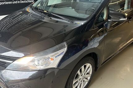 Toyota Verso 147.405 km 11.790 &euro; LEONBERG 71229