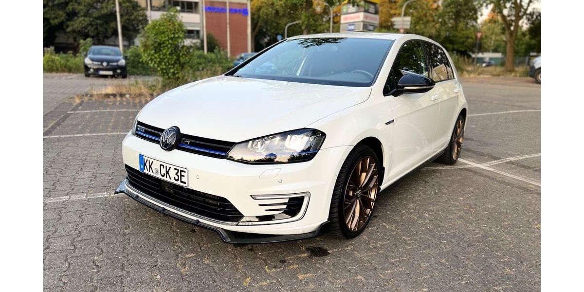 VW Golf 96.500 km 15.100 &euro; Willich 47877