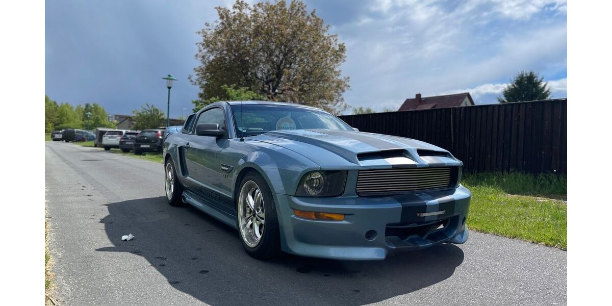 Ford Mustang 123.000 km 16.900 &euro; DAHLEWITZ 15827