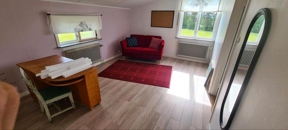 Einfamilienhaus Villingen-Schwenningen Schwenningen - 5 Zimmer, 135 m&sup2;, 87.000&euro; | Angebot:27120062