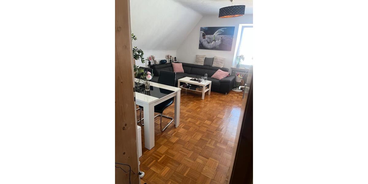 Etagenwohnung Schongau - 4 Zimmer, 89 m&sup2;, 1.050&euro; | Angebot:26387067